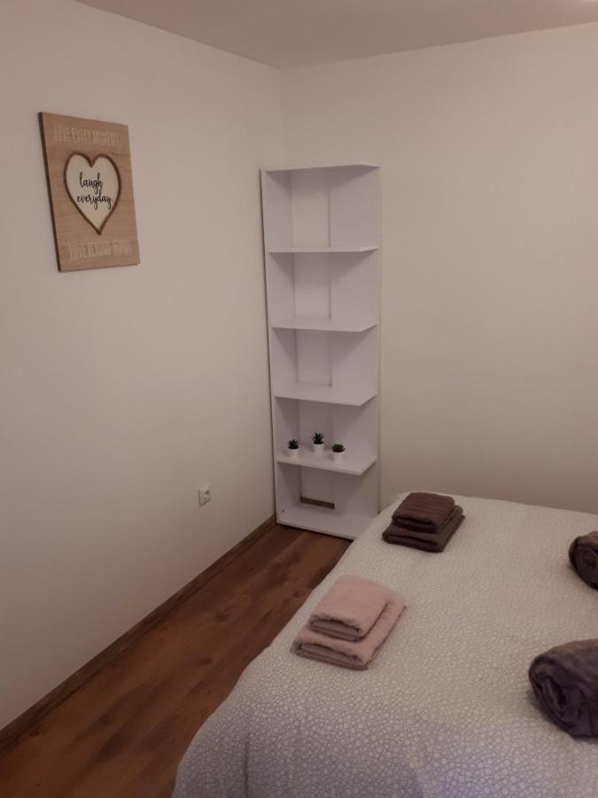 Apartman Ana Slavonski Brod Esterno foto
